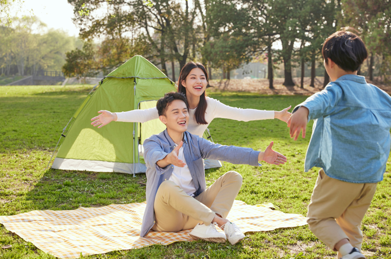 透過有效的溝通與青少年子女培養牢固的聯繫和建立健康的家庭關係